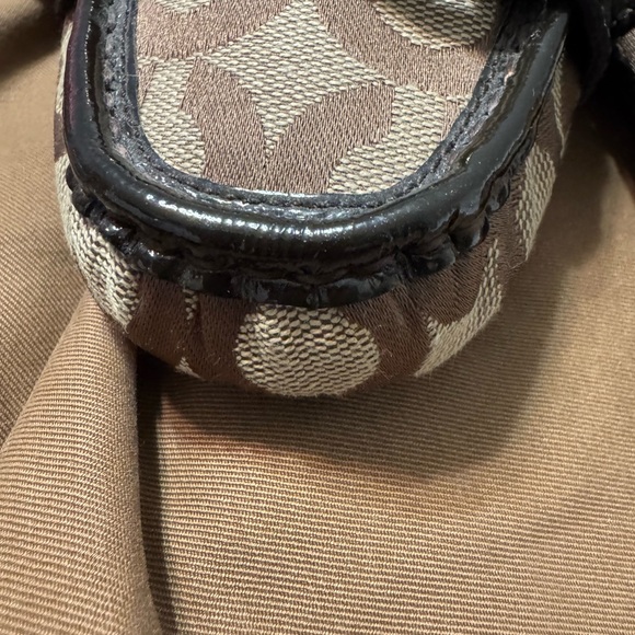 NEW Coach loafers style, HELLEN  colour brown size 9 1/2 never been worn! - Picture 6 of 11